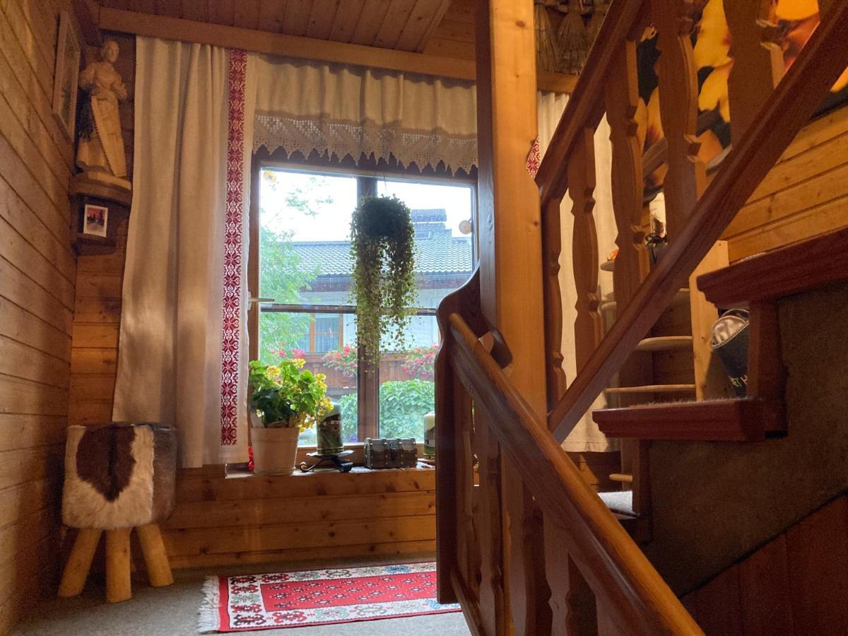 Haus Brugger Apartment Rennweg am Katschberg Bagian luar foto